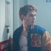 Riverdale -- "A Kiss Before Dying" -- Image Number: RVD201a_0339.jpg -- Pictured: KJ Apa as Archie Andrews -- Photo: Dean Buscher/The CW -- ÃÂ© 2017 The CW Network. All Rights Reserved