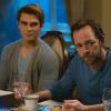 Riverdale -- "Chapter Twenty-Eight: There Will Be Blood" -- Image Number: RVD215a_0044.jpg -- Pictured (L-R): KJ Apa as Archie and Luke Perry as Fred -- Photo: Jack Rowand/The CW -- ÃÂ© 2018 The CW Network, LLC. All Rights Reserved.