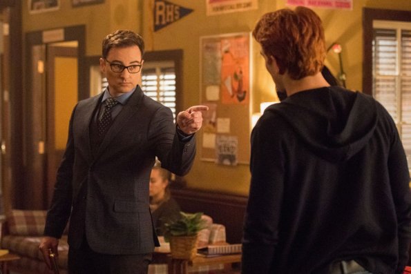 413_riverdale_photo03