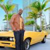 ROSEWOOD: Pictured: Morris Chestnut as Dr. Beaumont Roswood, Jr.©2015 Fox Broadcasting Co. CR: Jeff Daly/FOX