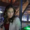ROSEWOOD: Jaina Lee Ortiz in the "Tree Toxin & 2 Stories" episode on ROSEWOOD airing Thursday, Nov. 3 (8:00-8:59 PM ET/PT) on FOX. ©2016 Fox Broadcasting Co. CR: Eddy Chen/FOX