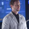 ROSEWOOD: Samuel Huntington in the "Lidocain & Long-term Lust" episode of ROSEWOOD airing Thursday, Nov. 10 (8:00-8:59 PM ET/PT) on FOX. ©2016 Fox Broadcasting Co. CR: Ray Mickshaw/FOX