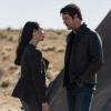 Roswell, New Mexico -- "Songs About Texas" -- Image Number: ROS109c_0209b.jpg -- Pictured (L-R): Jeanine Mason as Liz and Nathan Dean Parsons as Max -- Photo: John Golden Britt/The CW -- ÃÂ© 2019 The CW Network, LLC. All rights reserved