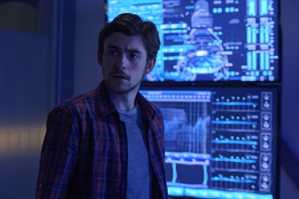 "The Wormwood Prophecy" -- Darius, Grace and Harris join forces to prove the president was murdered. Also, Grace tells Zoe the truth, on SALVATION, Wednesday, Sept. 13 (9:00-10:00 PM, ET/PT). Pictured: Charlie Rowe. Photo: Ben Mark Holzberg/CBS ÃÂ©2017 CBS Broadcasting Inc. All Rights Reserved