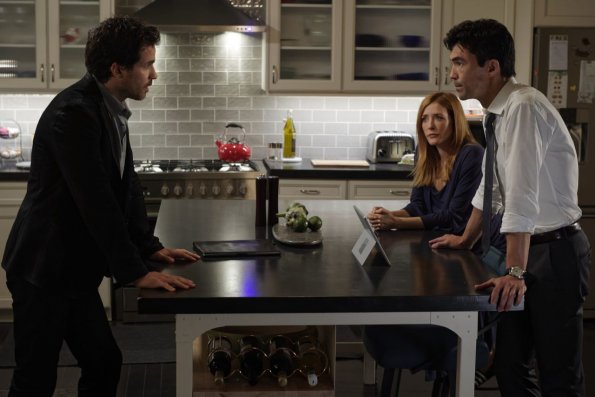 "The Wormwood Prophecy" -- Darius, Grace and Harris join forces to prove the president was murdered. Also, Grace tells Zoe the truth, on SALVATION, Wednesday, Sept. 13 (9:00-10:00 PM, ET/PT). Pictured: Santiago Cabrera, Jennifer Finnigan, Ian Anthony Dale,.  Photo: Ben Mark Holzberg/CBS ÃÂ©2017 CBS Broadcasting Inc. All Rights Reserved