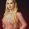 sq_42-abigail-breslin-ad-singles_2876_pw_hires2