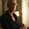 SCREAM QUEENS: Jamie Lee Curtis in the all-new “THE HAND” episode of SCREAM QUEENS airing Tuesday, Nov. 29 (9:01-10:00 PM ET/PT) on FOX. Cr: Michael Becker / FOX. © 2016 FOX Broadcasting Co.