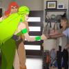 04_Craig_and_Radiana_shake_hands_hires1