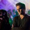 Star-Crossed -- "Give Me a Torch" -- Image Number: STA111a_0425.jpg -- Pictured (L-R): Aimee Teegarden as Emery and Grey Damon as Grayson -- Photo: Skip Bolen/The CW -- © 2014 The CW Network, LLC. All rights reserved.