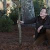 Episode 1.02 - Worlds Apart