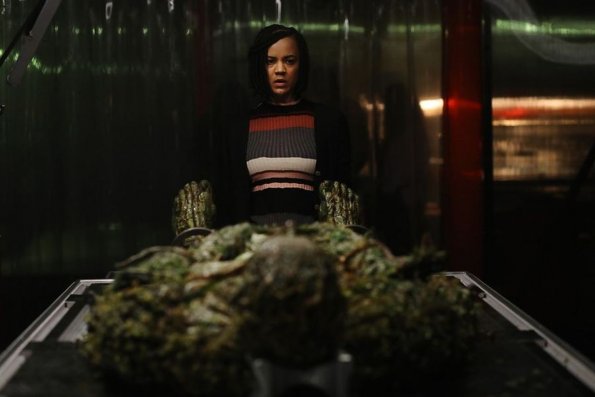 swamp-thing-episode-109-the-anatomy-lesson-promotional-photo-07