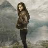 The 100  -- Image: HU02_RAVEN_1422 -- Pictured: Lindsey Morgan as Raven -- Photo: Frank Ockenfels 3/The CW -- ÃÂ© 2014 The CW Network, LLC. All Rights Reserved.