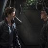 The 100 -- "Inclement Weather"-- Image: HU202b_0038 -- Pictured (L-R): Henry Ian Cusick as Kane and Bob Morley as Bellamy -- Photo: Cate Cameron/The CW -- ÃÂ© 2014 The CW Network, LLC. All Rights Reserved