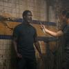 The 100 -- "Fog of War"  -- Image: HU206b_0275 -- Pictured (L-R): Isaiah Washington as Chancellor Jaha and Henry Ian Cusick as Kane -- Photo: Cate Cameron/The CW -- ÃÂ© 2014 The CW Network, LLC. All Rights Reserved