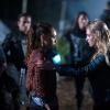 The 100 -- "Spacewalker" -- Image: HU208b_0330 -- Pictured (L-R): Lindsey Morgan as Raven and Eliza Taylor as Clarke -- Photo: Diyah Pera/The CW -- ÃÂ© 2014 The CW Network, LLC. All Rights Reserved