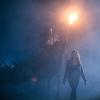 The 100 -- "Spacewalker" -- Image: HU208b_0490 -- Pictured: Eliza Taylor as Clarke -- Photo: Diyah Pera/The CW -- ÃÂ© 2014 The CW Network, LLC. All Rights Reserved