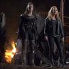The 100 -- "Resurrection" -- Image: HU213B_0311 -- Pictured (L-R): Alycia Debnam-Carey as Lexa and Eliza Taylor as Clarke -- Photo: Cate Cameron/The CW -- ÃÂ© 2015 The CW Network, LLC. All Rights Reserved