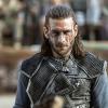 The 100 -- "Watch The Thrones" -- ImageÃÂ HU304a_0036 -- Pictured: Zachary McGowan as Roan -- Credit: Cate Cameron/The CW -- ÃÂ© 2016 The CW Network, LLC. All Rights Reserved