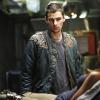 The 100 -- "Fallen" -- Image HU310a_0340 -- Pictured (L-R): Devon Bostick as Jasper and Lindsey Morgan as Raven -- Credit: Bettina Strauss/The CW -- ÃÂ© 2016 The CW Network, LLC. All Rights Reserved