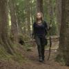 The 100 -- "Eden" -- Image Number: HUN501a_0035.jpg -- Pictured: Eliza Taylor as Clarke -- Photo: Jack Rowand/The CW -- ÃÂ© 2018 The CW Network, LLC. All rights reserved.