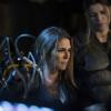 The 100 -- "Sic Semper Tyrannis" -- Image Number: HUN509b_0055.jpg -- Pictured (L-R): Paige Turco as Abby and Ivana Milicevic as Diyoza -- Photo: Diyah Pera/The CW -- ÃÂ© 2018 The CW Network, LLC. All rights reserved.