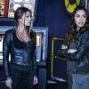 The 100 -- "What You Take With You" -- Image Number: HU609b_0735b.jpg -- Pictured (L-R): Paige Turco as Abby and Lindsey Morgan as Raven -- Photo: Jack Rowand/The CW -- © 2019 The CW Network, LLC. All rights reserved.