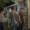 Ruth Wilson as Alison, Joshua Jackson as Cole, Colin Donnell as Scotty and Darren Goldstein as Oscar in The Affair (season 1, episode 7). - Photo: Mark Schafer/SHOWTIME - Photo ID:  TheAffair_107_4630