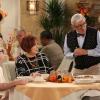 THE COOL KIDS: L-R: Leslie Jordan, Vicki Lawrence, guest star Jamie Farr, David Alan Grier and Martin Mull in the "Thanksgiving at Murray's" episode of THE COOL KIDS airing Friday, Nov. 16 (8:30-9:00 PM ET/PT) on FOX. ©2018 Fox Broadcasting Co. Cr: Patrick McElhenney/FOX.