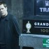 THE FOLLOWING: Ryan Hardy (Kevin Bacon) attempts to stay two steps ahead of the FBI in the &quot;Family Affair&quot; episode of THE FOLLOWING airing Monday, Feb. 10 (9:00-10:00 PM ET/PT) on FOX. &#xa9;2014 Fox Broadcasting Co. CR: David Giesbrecht/FOX