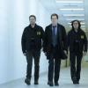 THE FOLLOWING: Ryan Hardy (Kevin Bacon, C), Mike (Shawn Ashmore, L) and Max (Jessica Stroup, R) are on edge with Joe Carroll's execution in the "Evermore" episode of THE FOLLOWING airing Monday, April 27 (9:00-10:00 PM ET/PT) on FOX. ©2015 Fox Broadcasting Co. CR: GIOVANNI RUFINO/FOX