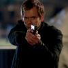 THE FOLLOWING: Ryan (Kevin Bacon) negotiates with a suspect in the special two-hour "Dead or Alive/The Reckoning" Series Finale episode of THE FOLLOWING airing Monday, May 18 (8:00-10:00 PM ET/PT) on FOX. ©2015 Fox Broadcasting Co. CR: Giovanni Rufino/FOX