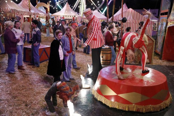 the-kids-are-alright-episode-121-mikes-award-promotional-photo-16