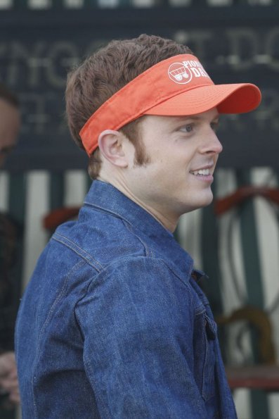 the-kids-are-alright-episode-121-mikes-award-promotional-photo-21