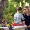 THE MICK: (L-R) Jack Stanton and Kaitlin Olson in the "New Girl" episode of THE MICK airing Tuesday, Jan. 10 (8:31-9:01 PM ET/PT on FOX. ©2017 Fox Broadcasting Co. CR: FOX
