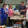 The Millers - Episode 1.03 - The Phone Upgrade - Promotional Photos (19)