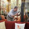 The Millers - Episode 1.05 - Giving the Bird - Promotional Photos (2)