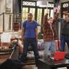 The Millers - Episode 1.15 - You Betcha - Promotional Photos (8)