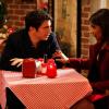 THE MINDY PROJECT: Mindy (Mindy Kaling, R) and Danny (Chris Messina, L) dine at a pizzeria in the &quot;Harry &amp; Mindy&quot; episode of THE MINDY PROJECT airing Tuesday, Jan. 29 (8:30-9:00 PM ET/PT) on FOX. &#xa9;2013 Fox Broadcasting Co. Cr: Greg Gayne/FOX