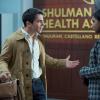 THE MINDY PROJECT:  Mindy (Mindy Kaling, R) and Danny (Chris Messina, L) discuss their relationship in the "I Slipped"  episode of THE MINDY PROJECT airing Tuesday, Oct. 7 (9:30-10:00 PM ET/PT) on FOX.  ©2014 Fox Broadcasting Co.  Cr:  Isabella Vosmikova/FOX