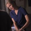 THE MOB DOCTOR: Grace (Jordana Spiro) attends to a patient in the &quot;Protect and Serve&quot; episode of THE MOB DOCTOR airing Monday, Oct. 1 (9:00-10:00 PM ET/PT) on FOX. &#xa9;2012 Fox Broadcasting Co. CR: Nathaniel Bell/FOX