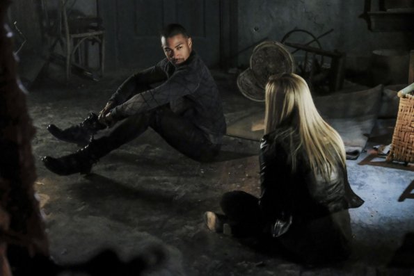 The Originals -- " A Spirit Here Won\'t Be Broken" -- Image Number: OR411a_0449.jpg -- Pictured (L-R): Charles Michael Davis as Marcel and Claire Holt as Rebekah -- Photo: Guy D\'Alema/The CW -- ÃÂ© 2017 The CW Network, LLC. All rights reserved.