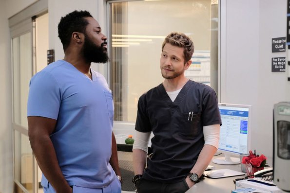 214_the-resident_photo07