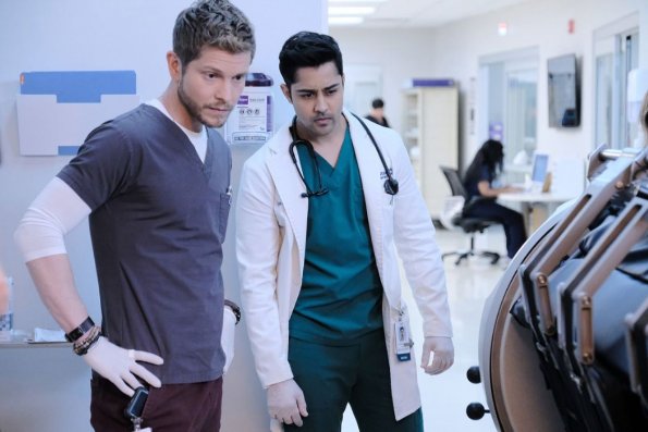217_the-resident_photo05