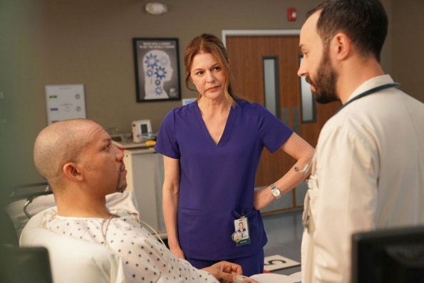 218_the-resident_photo05