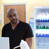 the-resident-episode-303-saints-sinners-promotional-photo-03