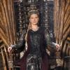 queen_lagertha_katheryn_winnick_from_vikings_1