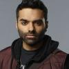 Jake Matthews stars as Tariq Bakari, a tech genius and expert hacker, on the new CBS drama series WISDOM OF THE CROWD, premiering on CBS, Sunday, October 1 (8:30-9:30 PM, ET/PT).  Following premiere week, WISDOM OF THE CROWD will regularly air Sundays at 8:00 PM ET/PT. Photo: Brendan Meadows/CBS ÃÂ©2017 CBS Broadcasting, Inc. All Rights Reserved.