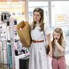 "A Computer, a Plastic Pony, and a Case of Beer" -- Pictured: Mary (Zoe Perry) and Missy (Raegan Revord). Sheldon asks for a computer and unknowingly sparks a heated argument between Mary and George Sr. over the family\'s finances, on YOUNG SHELDON, Thursday, Jan. 18 (8:31-9:01 PM, ET/PT) on the CBS Television Network. Photo: Monty Brinton/CBS ÃÂ©2017 CBS Broadcasting, Inc. All Rights Reserved.