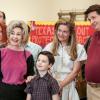 "Killer Asteroids, Oklahoma, and a Frizzy Hair Machine" - Pictured: Meemaw (Annie Potts), Sheldon (Iain Armitage), Mary (Zoe Perry) and George, Sr. (Lance Barber). A disappointing loss at the science fair sends SheldonÃÂs life in a new direction, on YOUNG SHELDON, Thursday, March 29 (8:31-9:01 PM, ET/PT) on the CBS Television Network.  Jason Alexander guest stars as SheldonÃÂs drama teacher, Mr. Lundy. Photo: Michael Yarish/CBS ÃÂ©2018 CBS Broadcasting, Inc. All Rights Reserved.