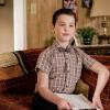 "A Loaf of Bread and a Grand Old Flag" -- Pictured: Sheldon (Iain Armitage). Things spiral out of control when Sheldon boycotts his favorite bread company.  Also, Georgie offers Veronica a shoulder to cry on when she\'s dumped by her boyfriend, on YOUNG SHELDON, Thursday, February 21 (8:31-9:01 PM, ET/PT) on the CBS Television Network. Photo: Michael Desmond/Warner Bros. Entertainment Inc. ÃÂ© 2019 WBEI. All rights reserved.